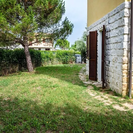 M368 - Marcelli, Nuovo Trilocale Con Giardino E Piscina * Santa Maria in Potenza