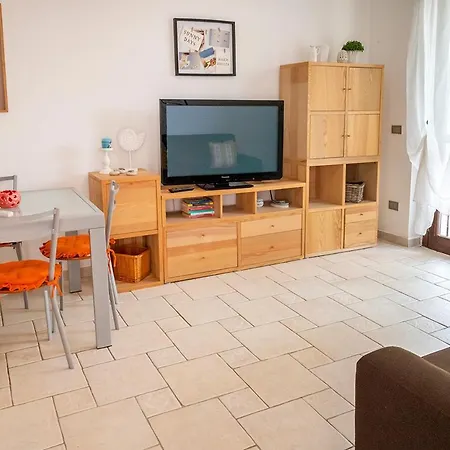 M368 - Marcelli, Nuovo Trilocale Con Giardino E Piscina