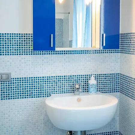 M368 - Marcelli, Nuovo Trilocale Con Giardino E Piscina