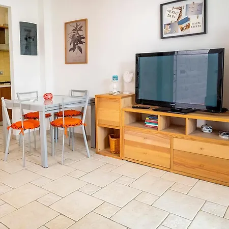 M368 - Marcelli, Nuovo Trilocale Con Giardino E Piscina * Santa Maria in Potenza