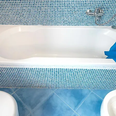 M368 - Marcelli, Nuovo Trilocale Con Giardino E Piscina * Santa Maria in Potenza